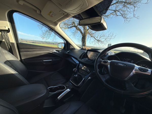 Ford Kuga 2016 Titanium 374150924