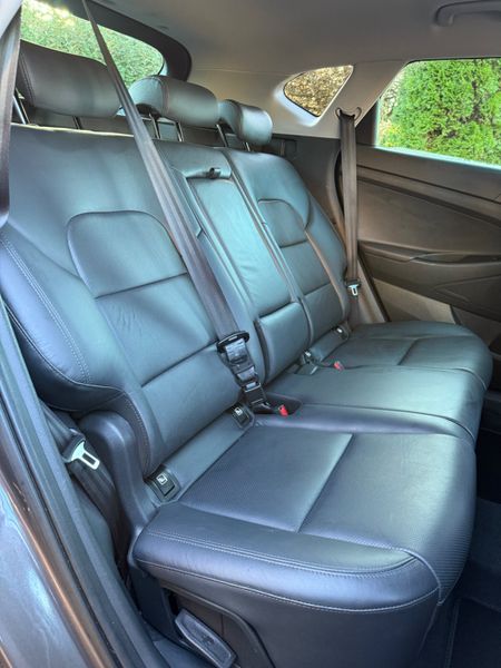 Now Reserved! Low km 191 Hyundai Tucson Executive! 374150964