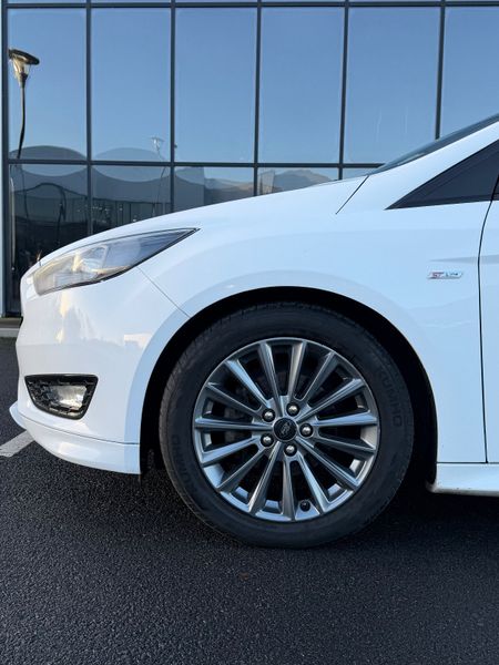 Focus ST 1.5 TDCi LowKms 374152670