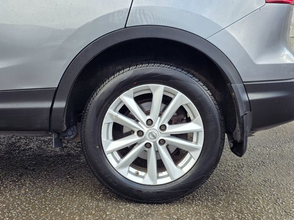 Nissan Qashqai 1.6 DSL PanRoof NCT 03/26 TAX 05/26 374153355