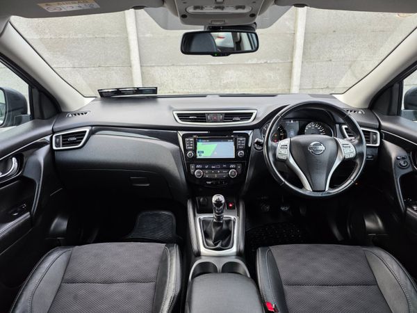 Nissan Qashqai 1.6 DSL PanRoof NCT 03/26 TAX 05/26 374153357