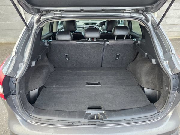 Nissan Qashqai 1.6 DSL PanRoof NCT 03/26 TAX 05/26 374153368