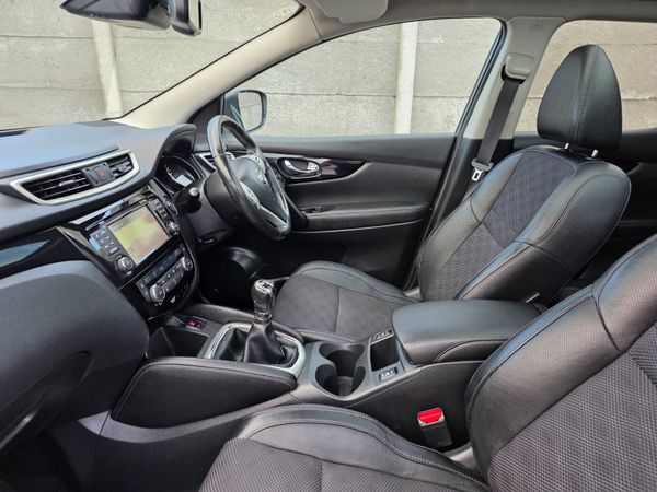 Nissan Qashqai 1.6 DSL PanRoof NCT 03/26 TAX 05/26 374153380