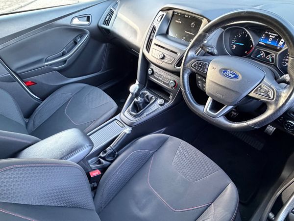 Focus ST 1.5 TDCi LowKms 374164782