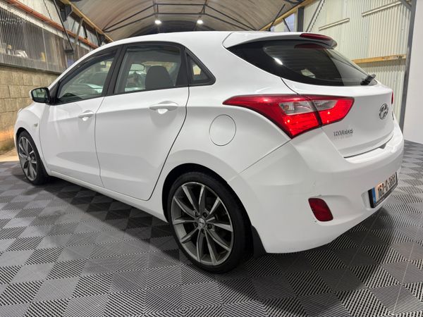 2016 Hyundai i30 Classic 1.4 CRDi 374171428