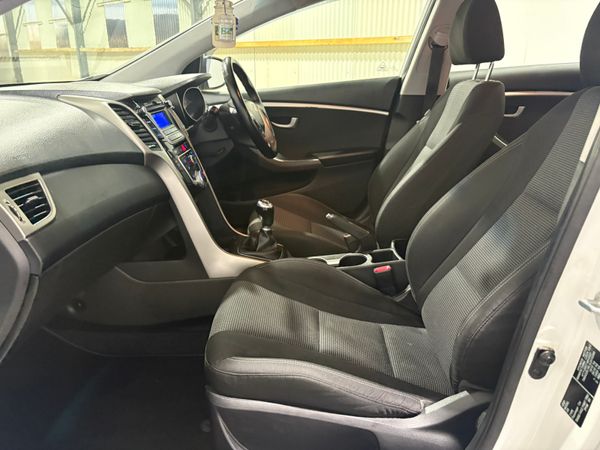 2016 Hyundai i30 Classic 1.4 CRDi 374171432