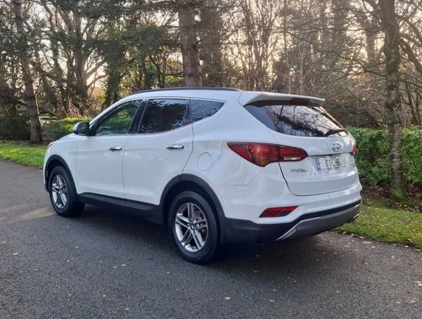 Hyundai Santa Fe 2017 7 Seater NCT 2/27 374219113