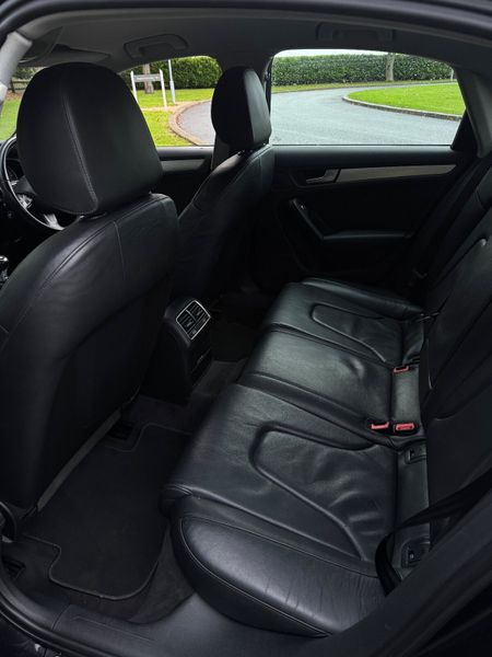 Audi A4 2014 374212425