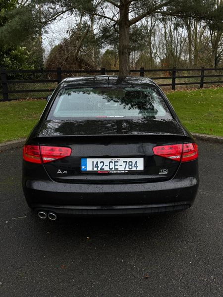 Audi A4 2014 374212428