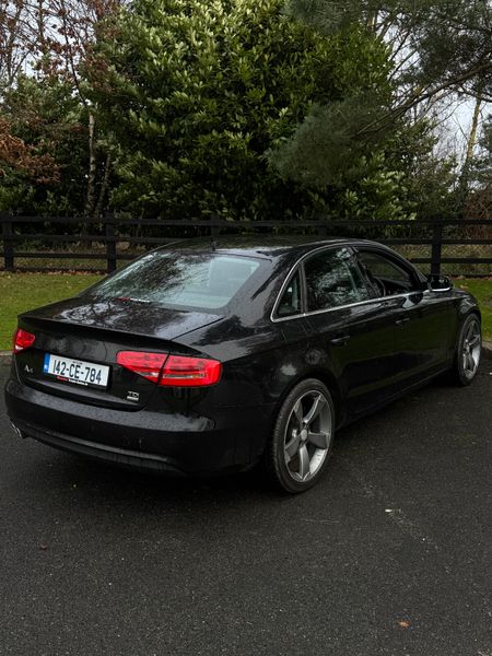 Audi A4 2014 374212422