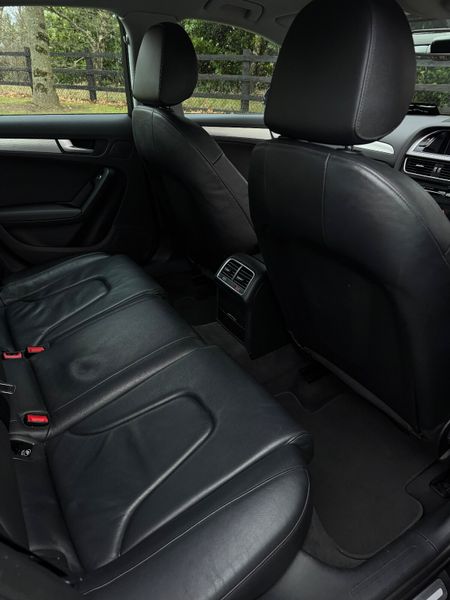 Audi A4 2014 374212431