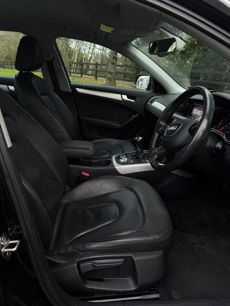 Audi A4 2014 374212432