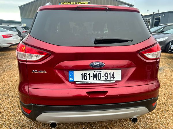 Ford kuga titanium 374233324