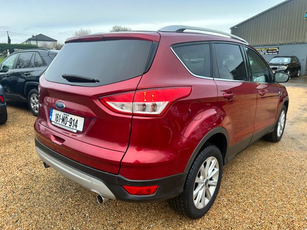 Ford kuga titanium 374233325