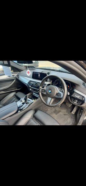 BMW 520 MSPORT TOURER 374241120