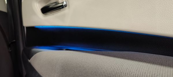 201 - Toyota Corolla 1.8 Petrol Hybrid NCT 2028 374256330