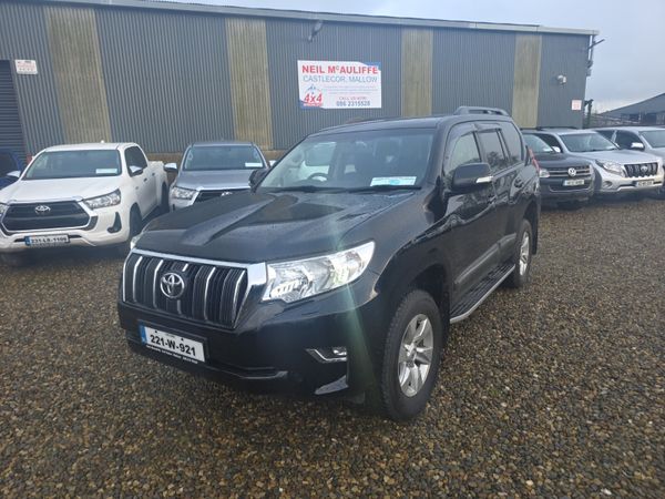 Toyota Land Cruiser LC Business Class 374267145