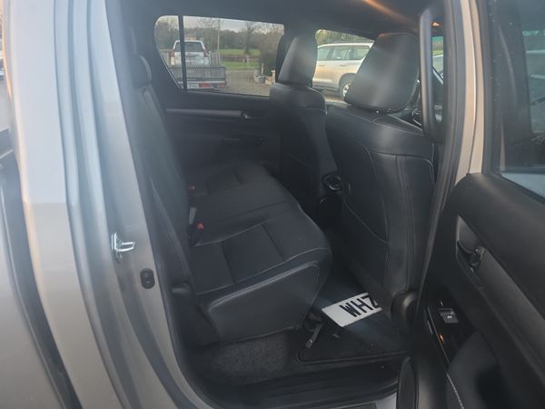 Toyota Hilux 2.8 D4D Invincible X 204Bhp 374267766