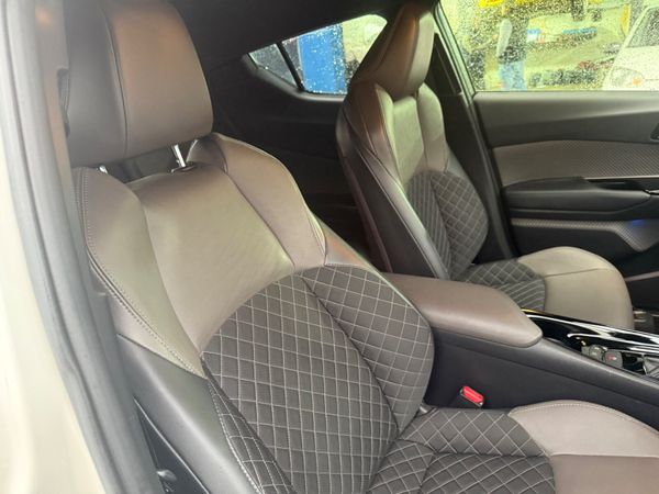 2020 Toyota CH-R Auto G /leather Sol Spec 374270355