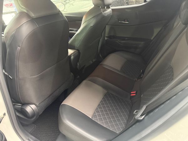 2020 Toyota CH-R Auto G /leather Sol Spec 374270362