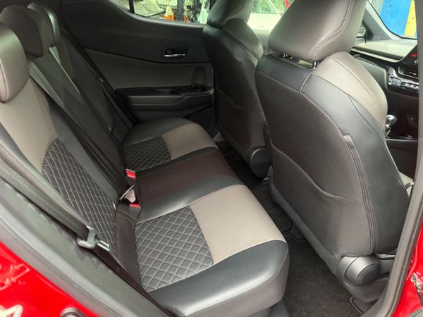 2020 Toyota CH-R Auto G /leather Sol Spec 374270900