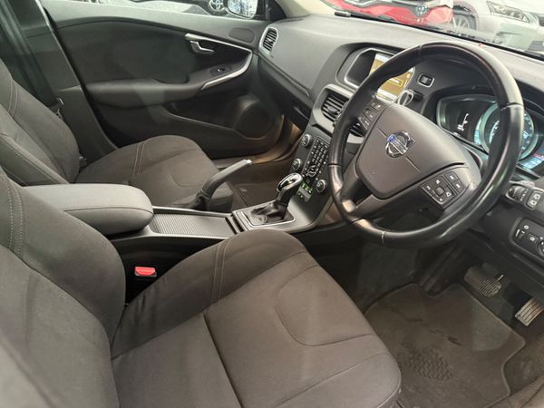 2014 Volvo V40 Automatic T4 374271762