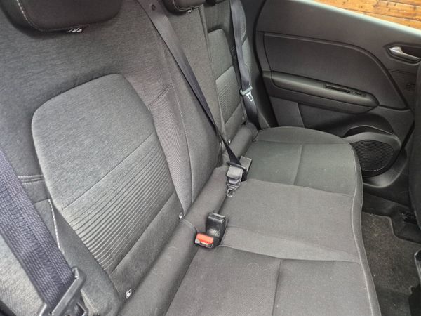 Renault Captur 2020 374287720