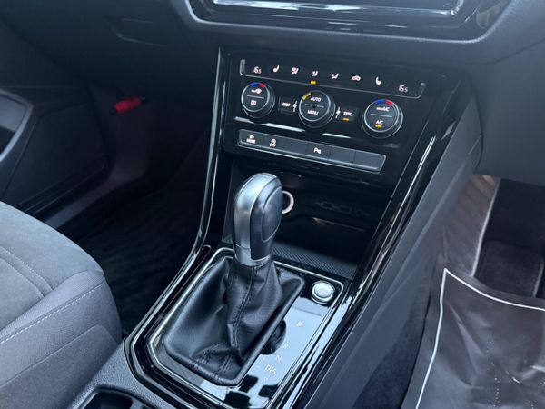 2018 Volkswagen Touran 1.4 TSI/Automatic 7 seater 374287958