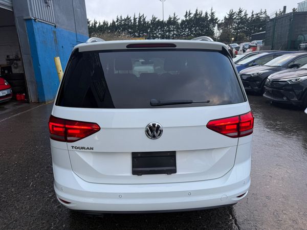 2018 Volkswagen Touran 1.4 TSI/Automatic 7 seater 374287961