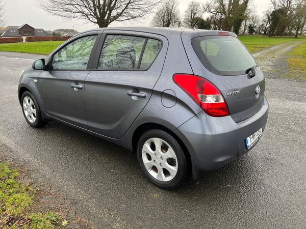 Hyundai i20 2011 low mileage Trade Sale 374289863