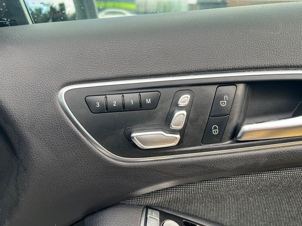 Mercedes-Benz A180 Auto 374298150