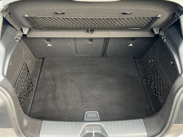 Mercedes-Benz A180 Auto 374298152