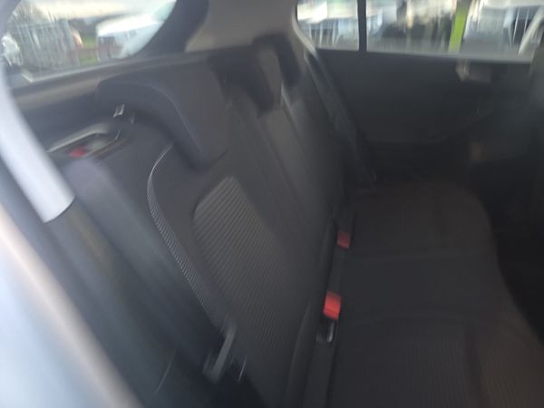 Ford Focus TDCI Titanium 374312106