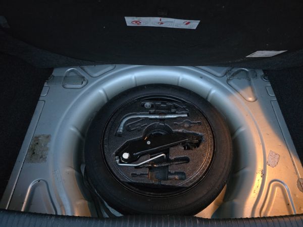 2012 Volkswagen Golf  1.6 TDI HIGHLINE 374328488