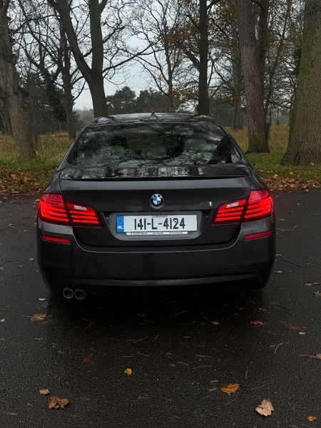 BMW 5-Series 2014 With Sun roof 374352674