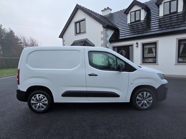 2023 PEUGEOT PARTNER PROFESSIONAL PLUS 1.5HDI 374353879