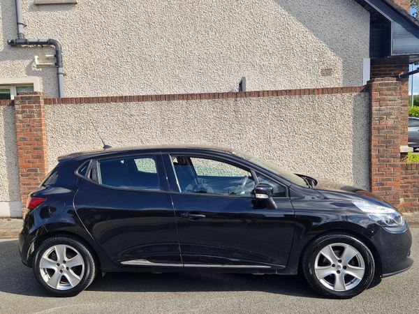 Renault Clio 1.2 Low mileage, new nct 374379389