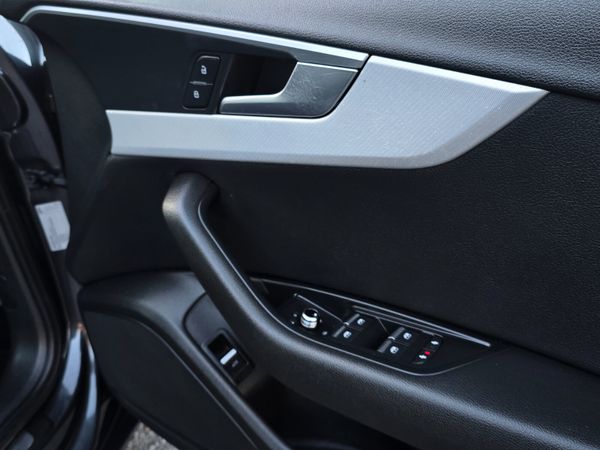 171 Audi A4 ULTRA 2.0 TDI 374372968