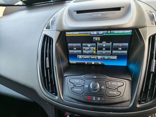 2016 Ford Kuga 2.0Tdci AA Approved 1 Year Waranty 374387172