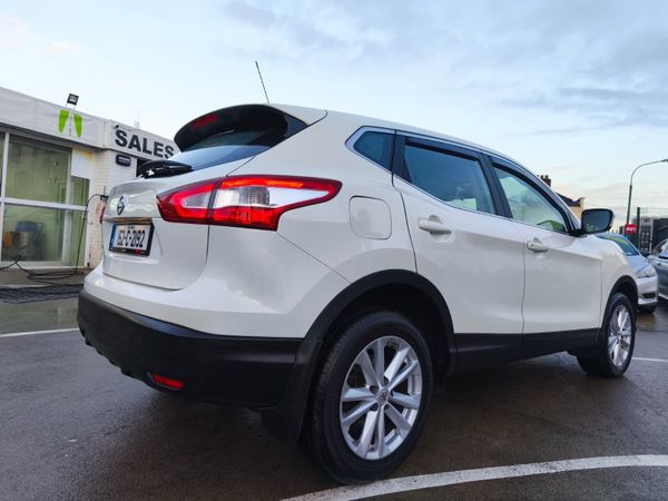 Nissan Qashqai 2015 1 Year Warranty AA Approved 374387627