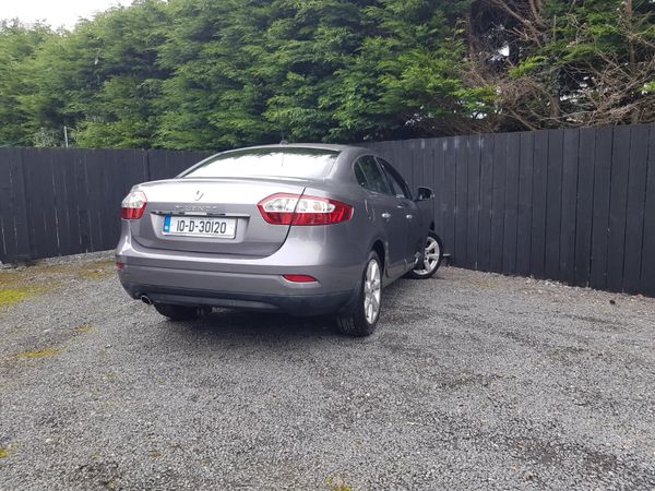 FLUENCE TOM TOM... NCT 01/27...LOW KMS 374404440