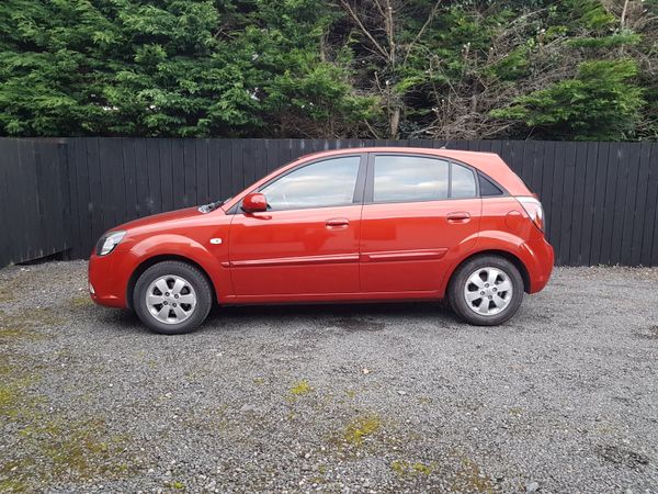 KIA RIO.. 88000 KM.. 1 OWNER.. NCT TODAY 374404974