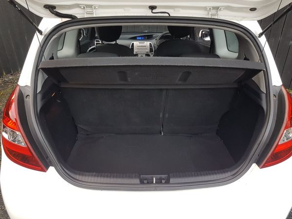 I20 .. LOW LOW KMS.. NCT TODAY 374405381