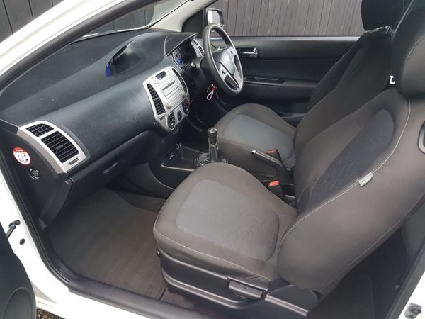 I20 .. LOW LOW KMS.. NCT TODAY 374405383