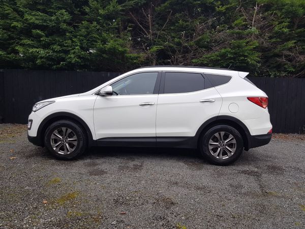 SANTA FE.. 4WD.. 7 SEATS.. LEATHER.. NCT 374414210