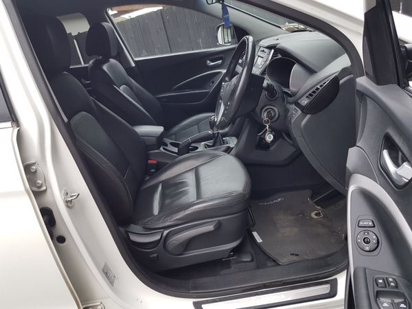 SANTA FE.. 4WD.. 7 SEATS.. LEATHER.. NCT 374414224