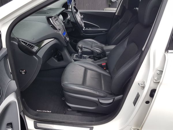 SANTA FE.. 4WD.. 7 SEATS.. LEATHER.. NCT 374414220