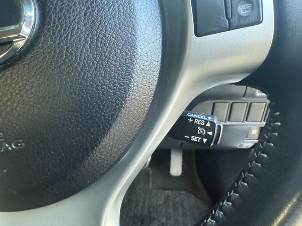 2012 Lexus CT200H / Automatic Hybrid 374412504