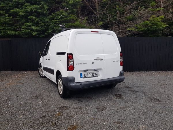 PEUGEOT PARTNER VAN .. 3 SEATS.. NEW TEST 374413064