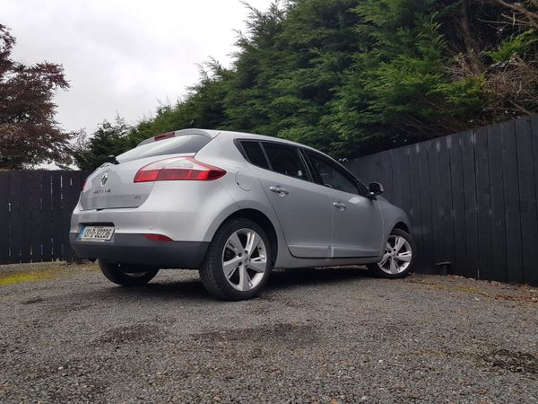 MEGANE TOM TOM... NCT TODAY .. LOW KMS 374413561